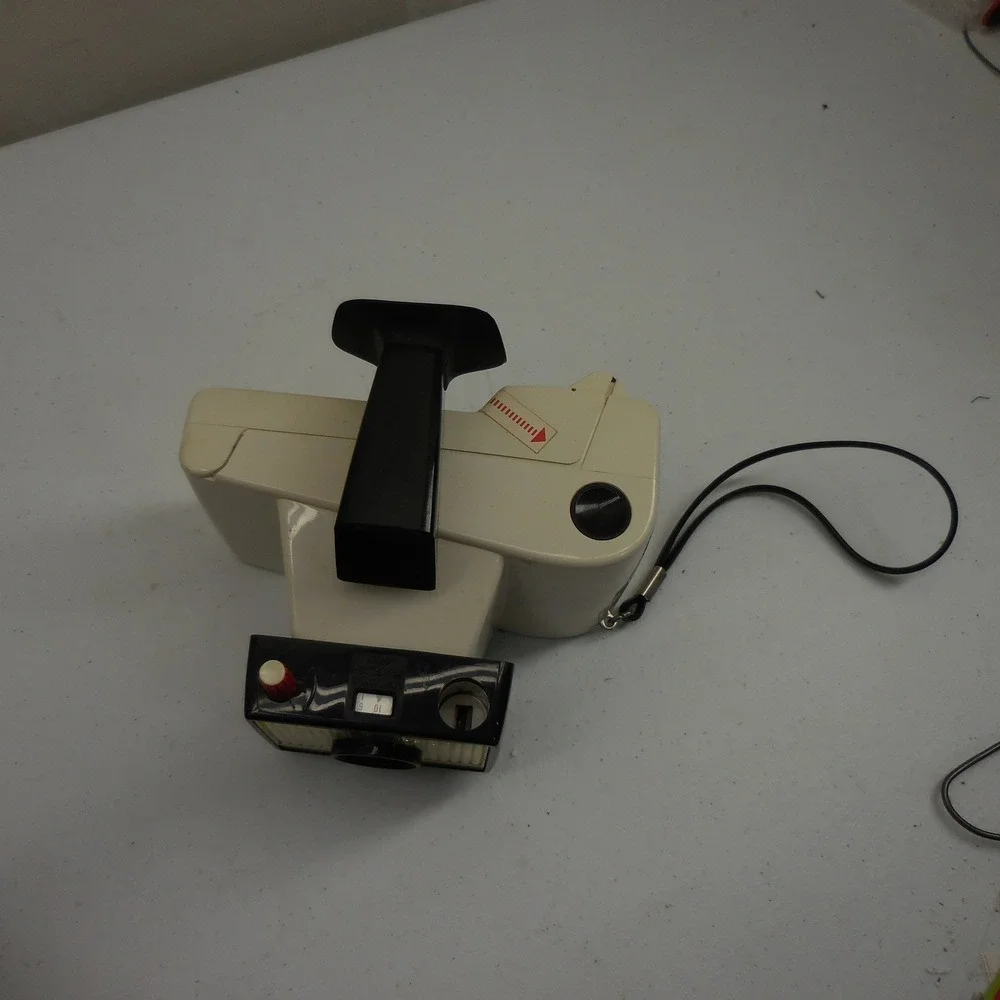 Vintage Polaroid Land Camera The Swinger Model 20 Instant Film Camera with Box